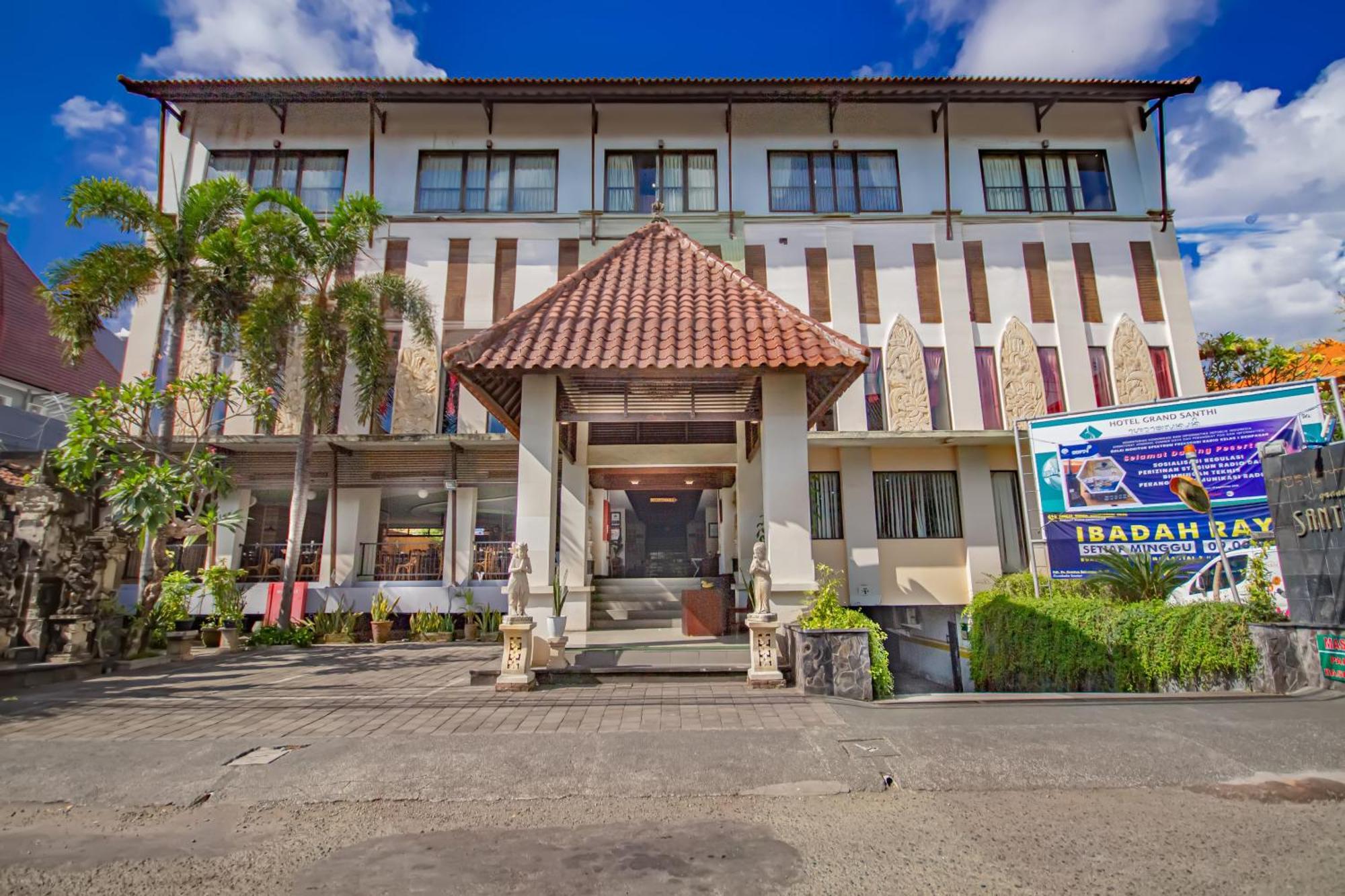 Grand Santhi Hotel Denpasar  Exterior photo